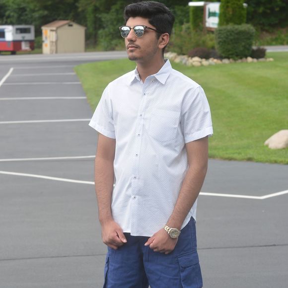 Meet your Posher, Zohaib - Picture 1 of 1